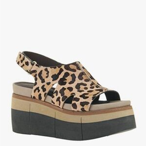 Naked Feet Geo Wedge Animal Print